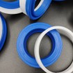 Piston seal 90x70x13,5 TTE/W PU+POM Piston seal 90x70x13,5 TTE/W PU+POM